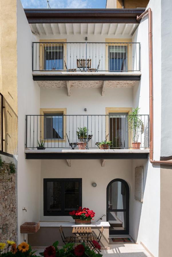 Santa Marta Rooms&Studios Verona Exterior photo